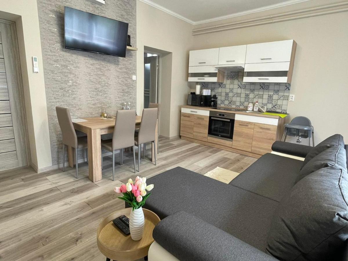 מאקו Tulipan Apartman מראה חיצוני תמונה
